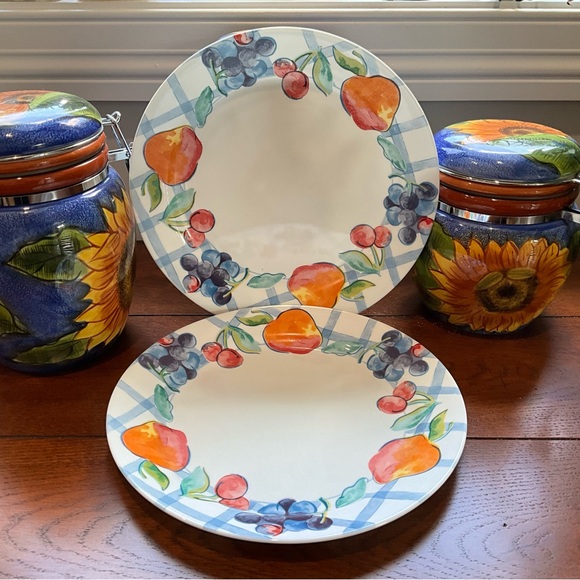 Two Corelle Fruit Too Dinner Plates - Picture 2 of 7